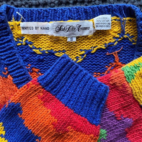 VINTAGE Hand-Knit Oversized Rainbow Sweater - Picture 3 of 3